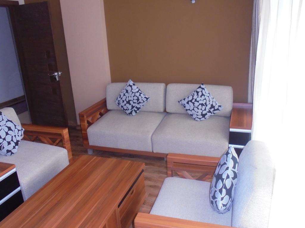 We Hotel And Suites Nairobi Exterior foto