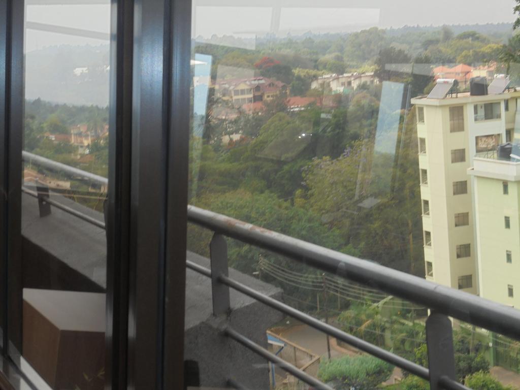 We Hotel And Suites Nairobi Exterior foto